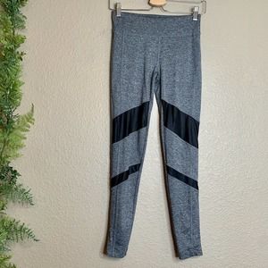 🌳 Forever 21 Leggings Gray Black Paneled Ankle S